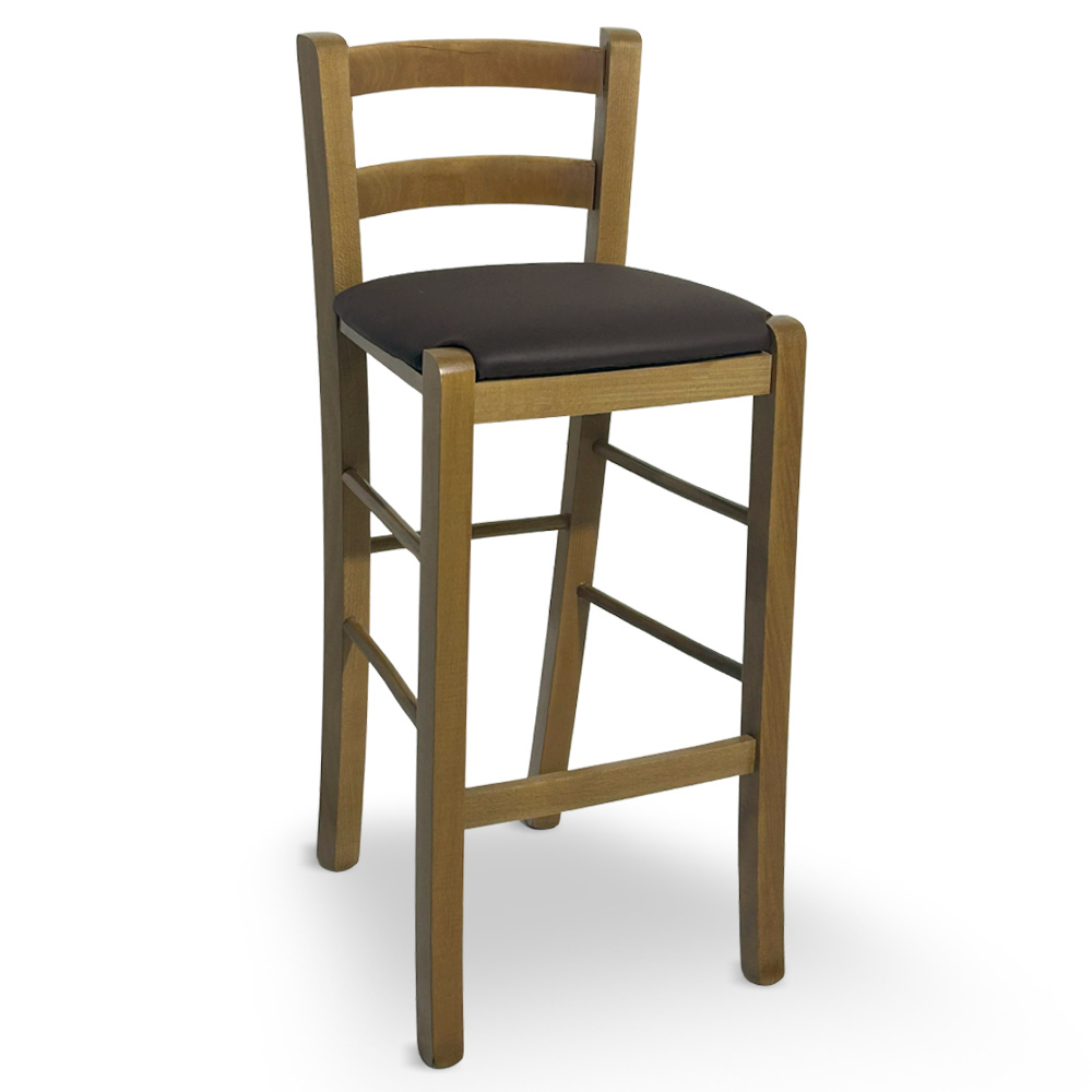 Sgabello in legno noce chiaro con schienale h 66cm con seduta similpelle marrone.